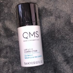 Lip line corrector